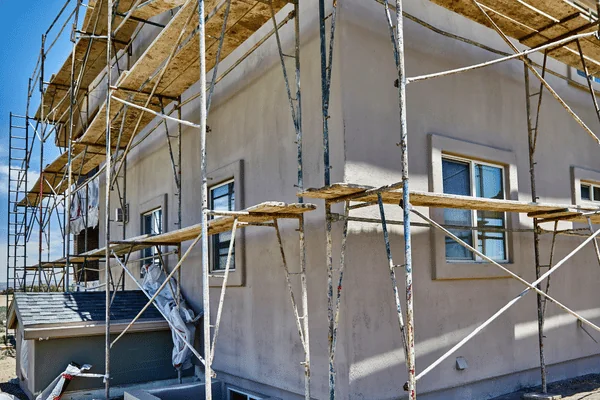 Exterior Stucco Renovation Ideas for a Modern Stucco Home 