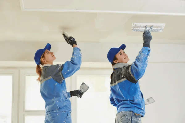 DIY vs. Hiring Professionals